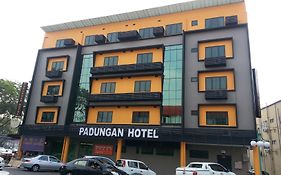 Padungan Hotel